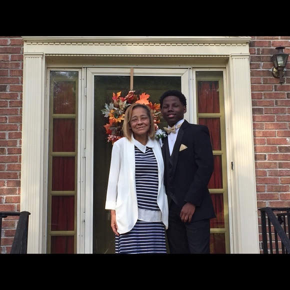 Meet your Posher, Merchelle - Picture 1 of 1